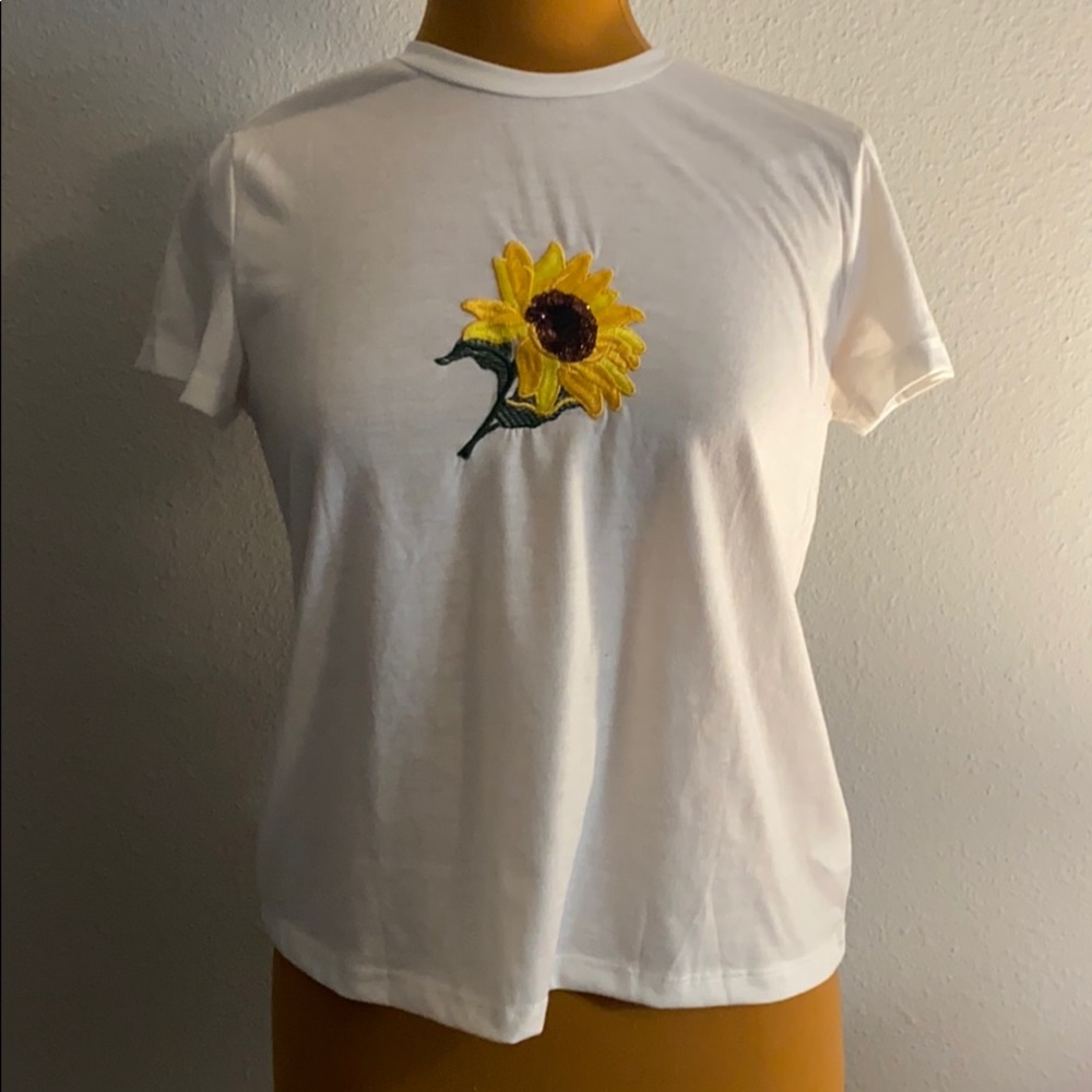 Sunflower tee